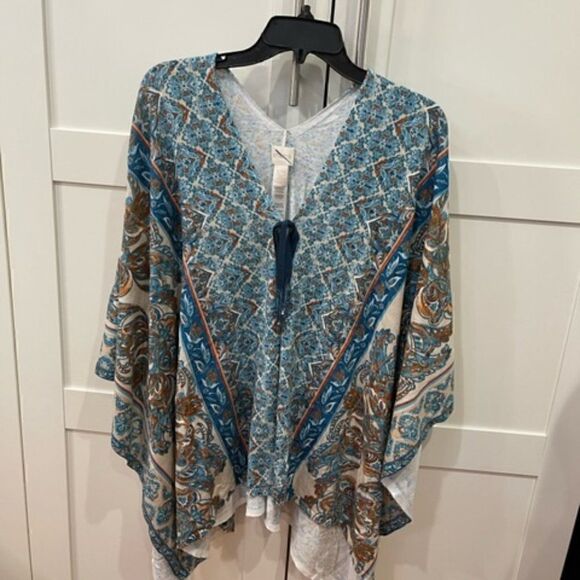 NWOT Chicos Wrap Shawl Blue White Brown Floral Size S M Excellent new condition - Picture 5 of 6